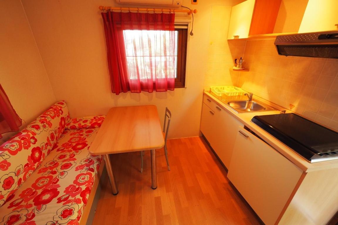 Camping & Village Rais Gerbi Pollina Buitenkant foto