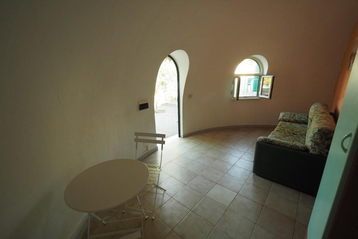 Camping & Village Rais Gerbi Pollina Buitenkant foto