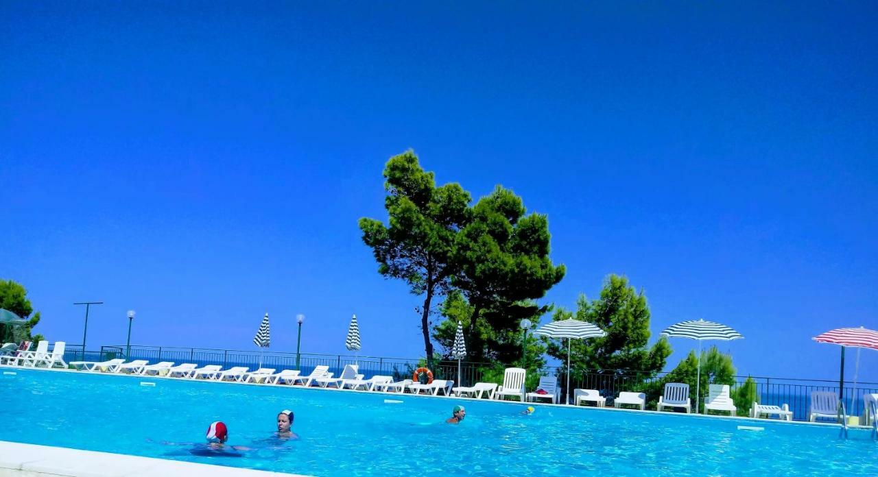 Camping & Village Rais Gerbi Pollina Buitenkant foto