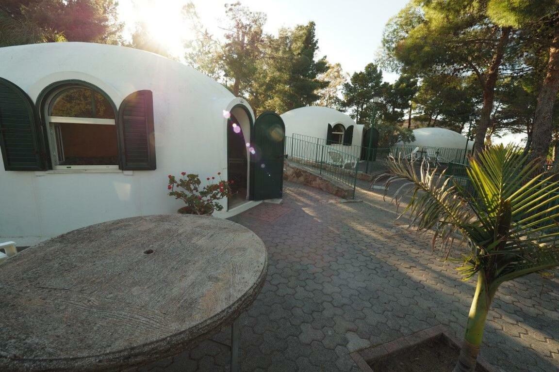 Camping & Village Rais Gerbi Pollina Buitenkant foto